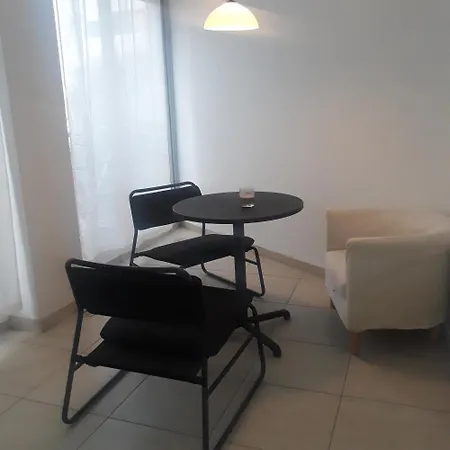 Villa A Cheerful In A Popular Area