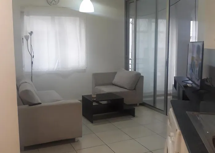 Βίλα A Cheerful In A Popular Area Λευκωσία